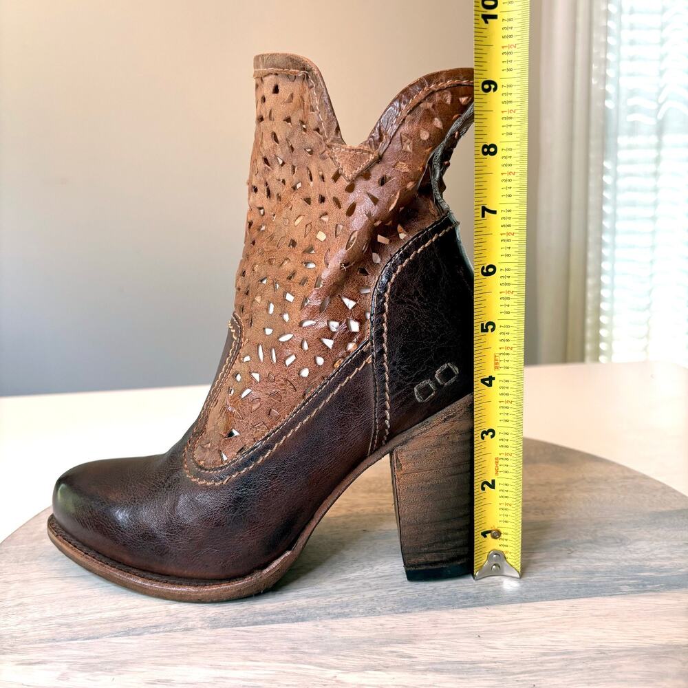 Bed Stu Perforated Leather Ankle Boots Laser Cut Stacked Heel Rustic Women's 8.5 - Picture 13 of 13